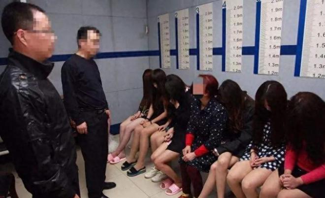 网友爆料；上门保洁竟是卖淫新形式？卖淫行业底细有众无孔不入？(图8)