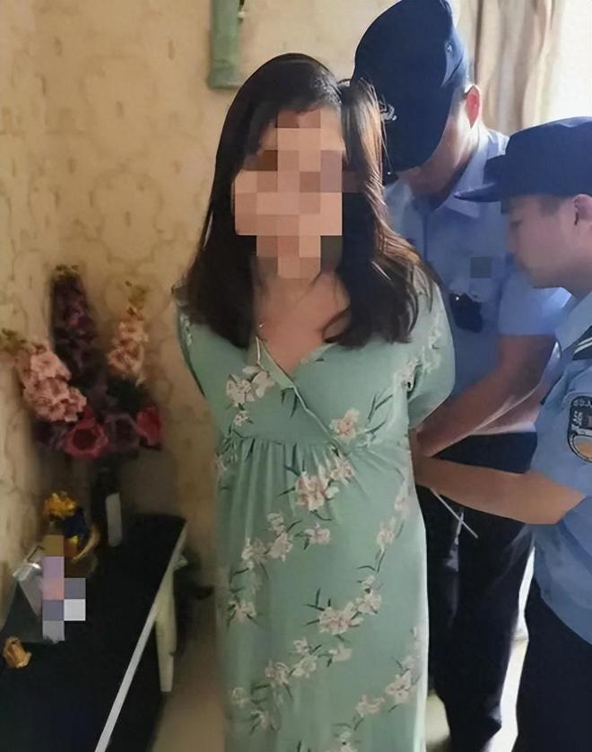 网友爆料；上门保洁竟是卖淫新形式？卖淫行业底细有众无孔不入？(图9)